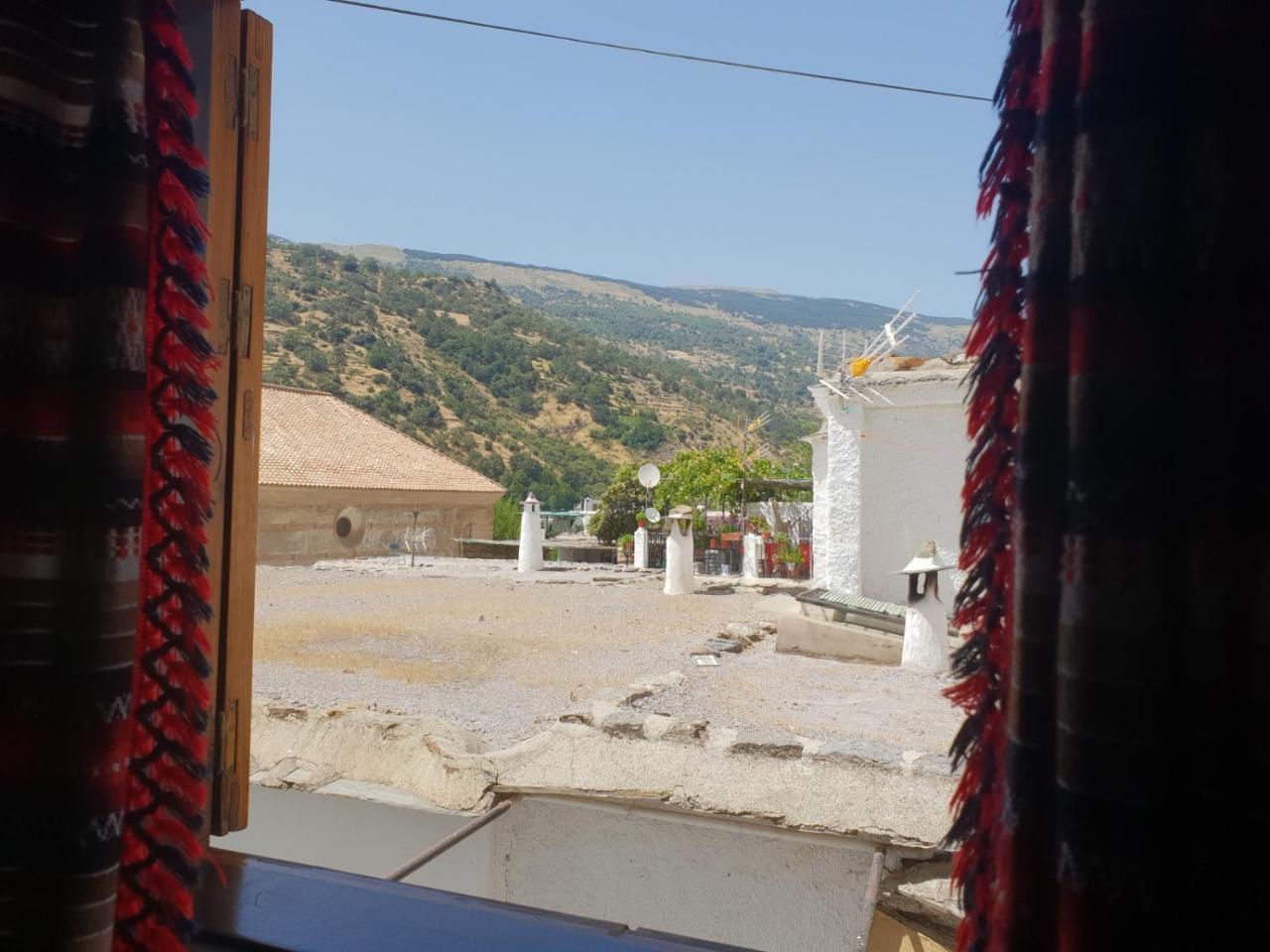 Hostal Pampaneira Εξωτερικό φωτογραφία
